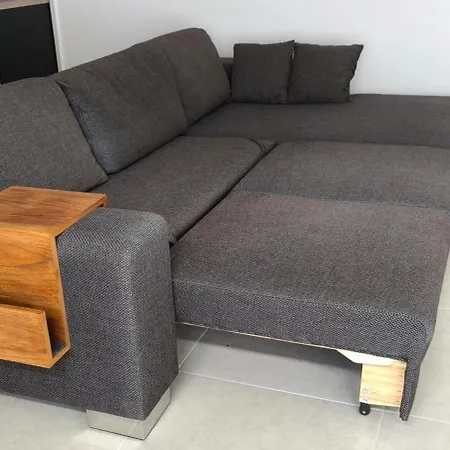 Schoene Ruhige Fuer 5, Zentral, Garage Appartement